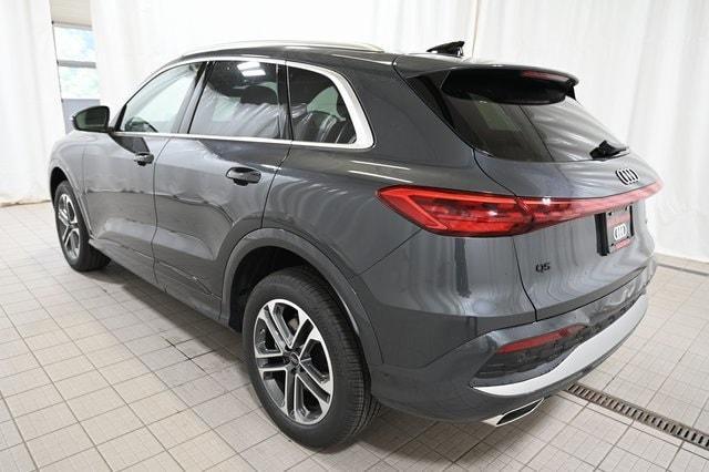 new 2025 Audi Q5 car, priced at $54,827
