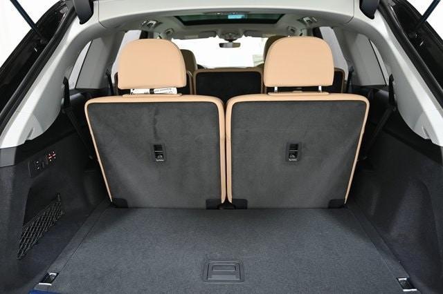 new 2025 Audi Q7 car, priced at $84,115