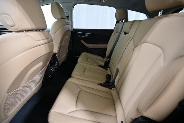 new 2025 Audi Q7 car, priced at $84,115