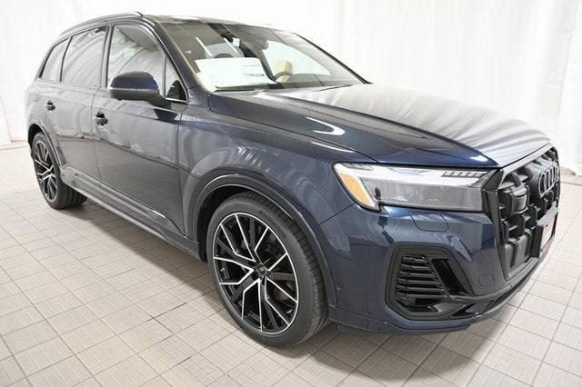 new 2025 Audi Q7 car, priced at $87,200