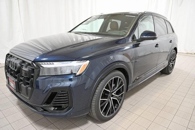 new 2025 Audi Q7 car, priced at $87,200