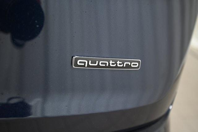 new 2025 Audi Q7 car, priced at $87,200