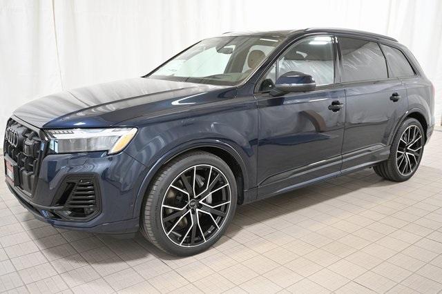 new 2025 Audi Q7 car, priced at $87,200