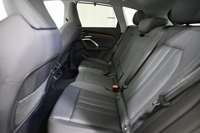 new 2025 Audi Q5 car, priced at $64,250