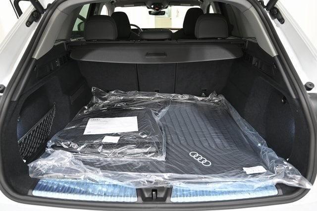 new 2025 Audi Q5 car, priced at $64,250