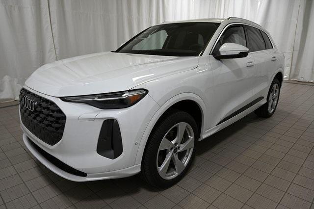 new 2025 Audi Q5 car, priced at $64,250