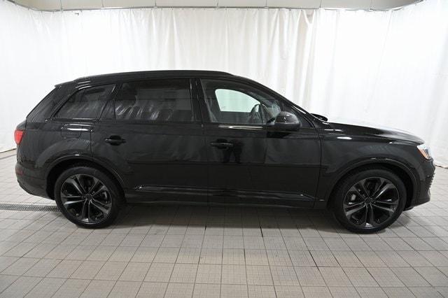 new 2026 Audi Q7 car, priced at $81,995