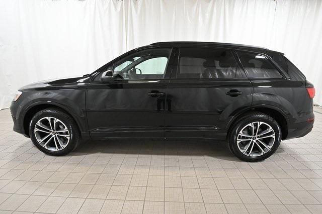 new 2025 Audi Q7 car, priced at $71,500