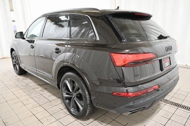 new 2025 Audi Q7 car, priced at $76,855