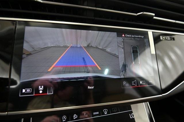 new 2025 Audi Q7 car, priced at $91,605