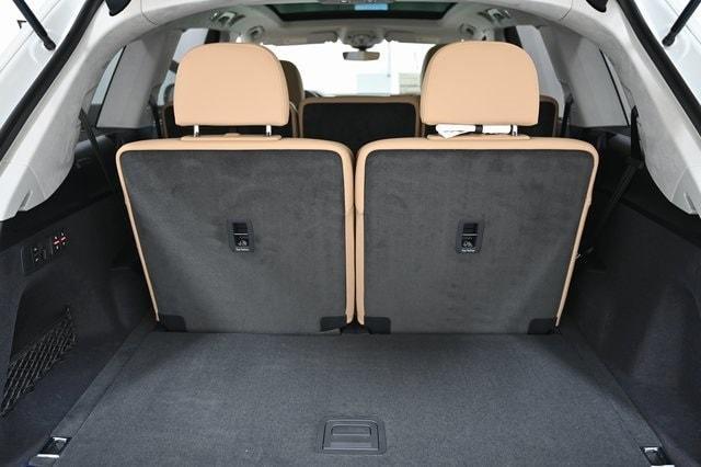 new 2025 Audi Q7 car, priced at $91,605