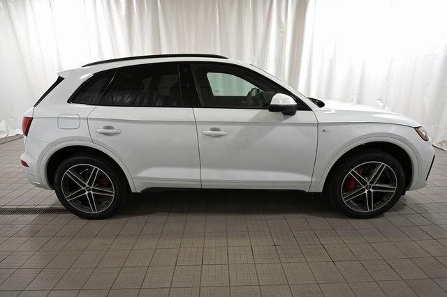 new 2025 Audi Q5 car, priced at $69,385