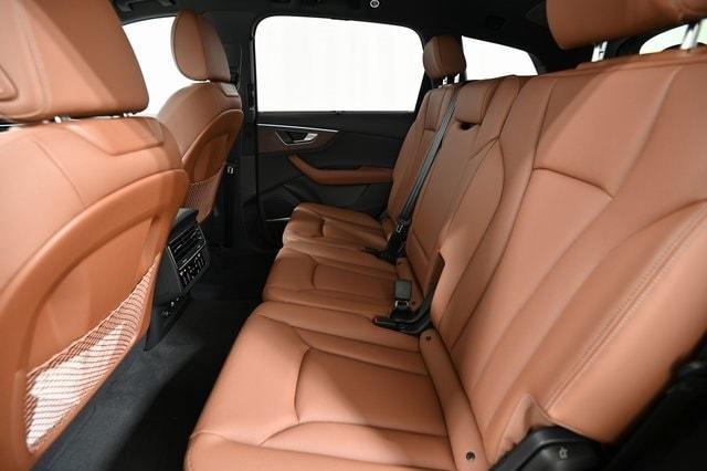 new 2025 Audi Q7 car, priced at $70,710