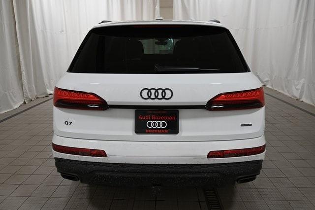 new 2025 Audi Q7 car, priced at $70,710