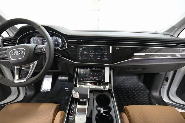 new 2025 Audi Q7 car, priced at $89,310