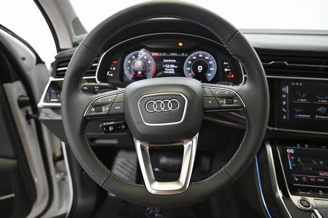 new 2025 Audi Q7 car, priced at $89,310
