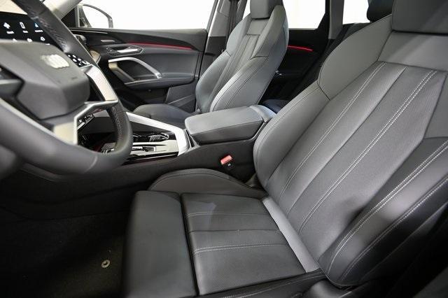 new 2025 Audi Q5 car, priced at $60,175