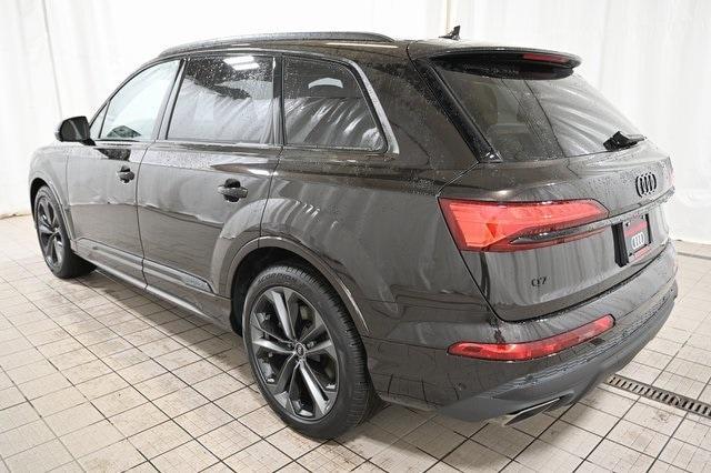 new 2025 Audi Q7 car, priced at $91,690