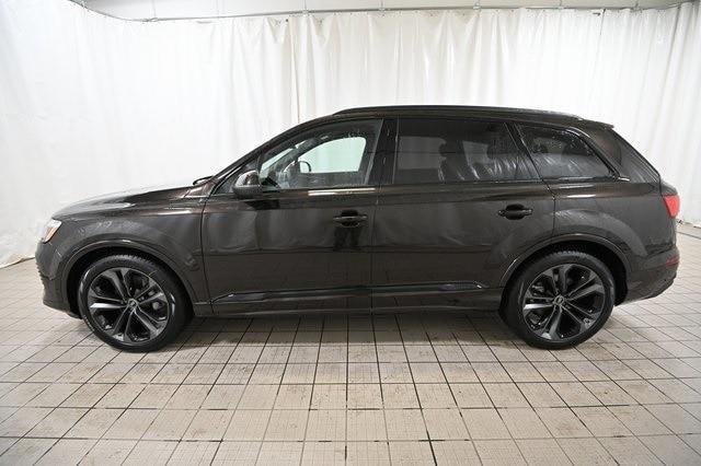 new 2025 Audi Q7 car, priced at $91,690