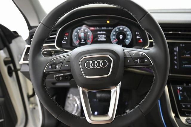 new 2025 Audi Q8 car, priced at $89,360