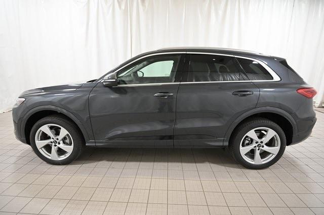 new 2025 Audi Q5 car, priced at $61,300