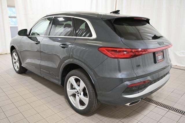 new 2025 Audi Q5 car, priced at $61,300
