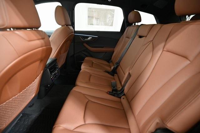 new 2025 Audi Q7 car, priced at $77,010
