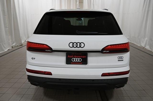 new 2025 Audi Q7 car, priced at $77,010