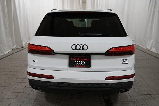 new 2025 Audi Q7 car, priced at $77,010