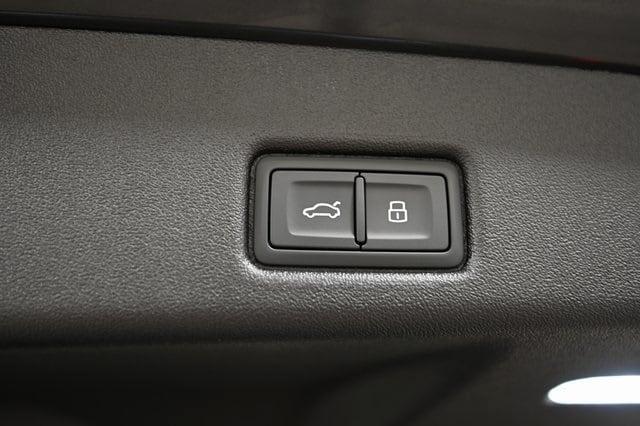 new 2025 Audi Q5 car, priced at $55,217