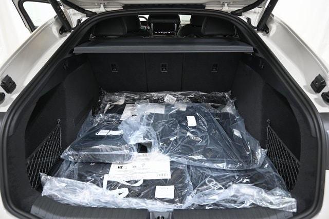 new 2025 Audi S6 car, priced at $89,700