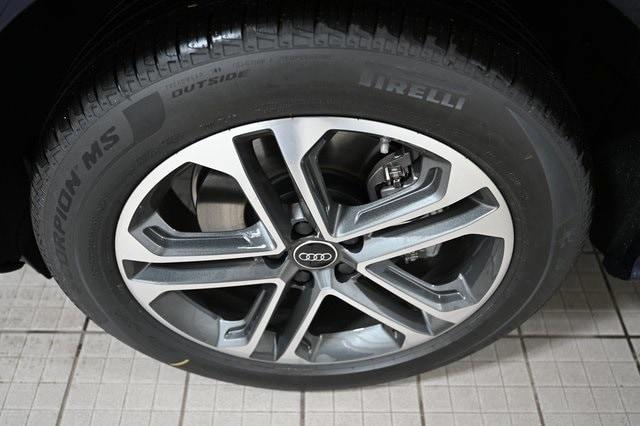 new 2025 Audi Q5 car, priced at $61,240