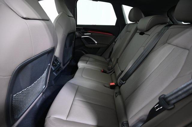 new 2025 Audi Q5 car, priced at $64,575