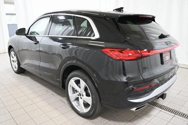 new 2025 Audi Q5 car, priced at $64,575