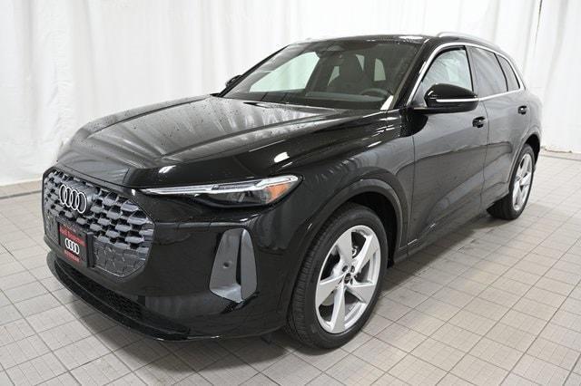 new 2025 Audi Q5 car, priced at $64,575