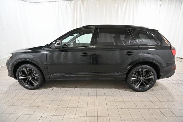 new 2025 Audi Q7 car, priced at $77,840