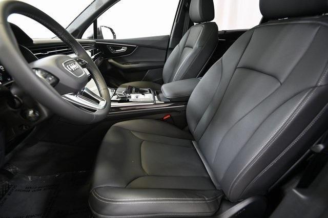 new 2026 Audi Q7 car, priced at $78,295