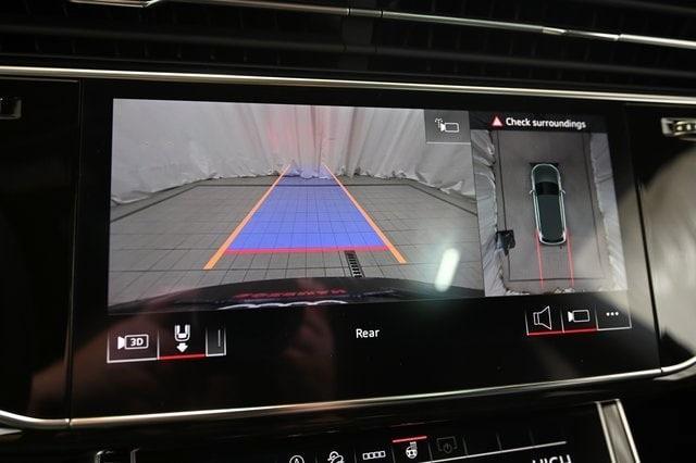 new 2026 Audi Q7 car, priced at $78,295