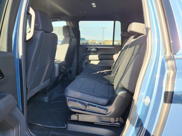 new 2026 Chevrolet Suburban car, priced at $71,700