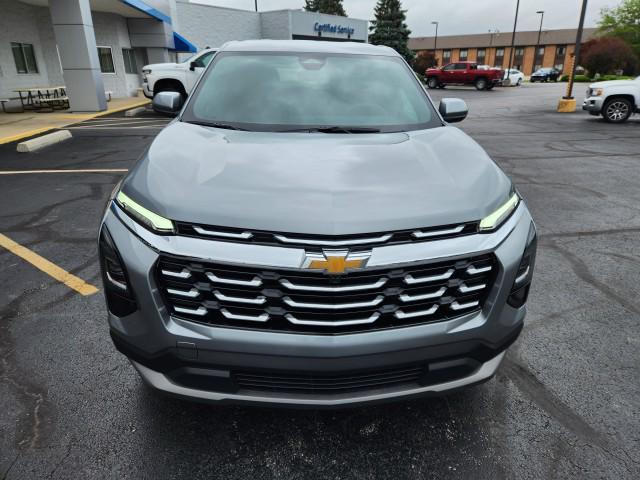 new 2025 Chevrolet Equinox car, priced at $30,745