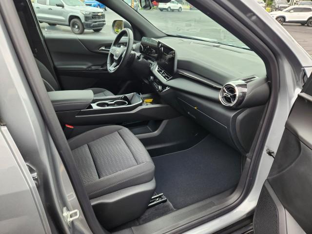 new 2025 Chevrolet Equinox car, priced at $30,745
