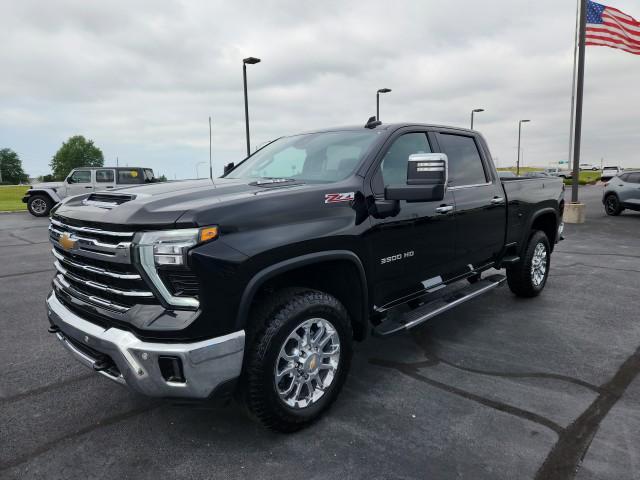 used 2024 Chevrolet Silverado 3500 car, priced at $64,994