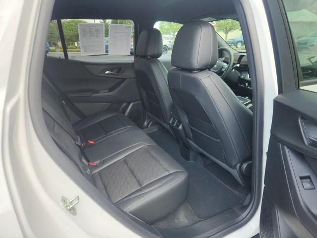 used 2025 Chevrolet Equinox car, priced at $34,995