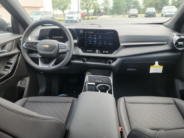 used 2025 Chevrolet Equinox car, priced at $34,995