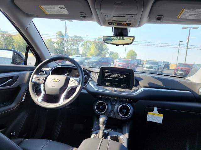new 2025 Chevrolet Blazer car, priced at $44,475
