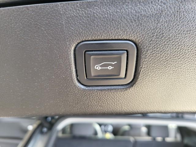 used 2023 Chevrolet Blazer car, priced at $35,993