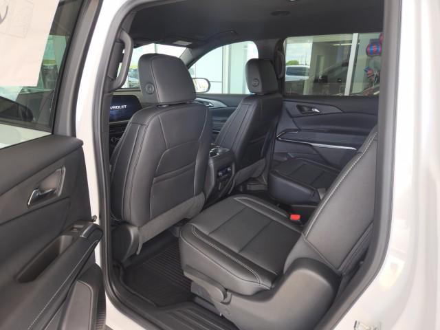 new 2025 Chevrolet Traverse car, priced at $48,340
