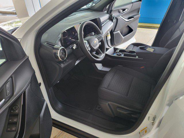 new 2026 Chevrolet Equinox car, priced at $31,360