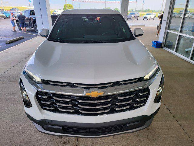 new 2026 Chevrolet Equinox car, priced at $31,360