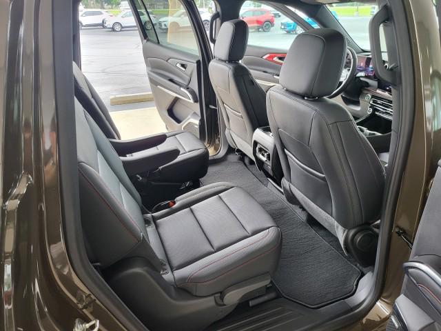 used 2024 Chevrolet Traverse car, priced at $53,994